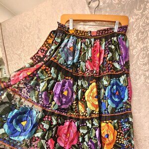 Vintage raffia straw floral embroidery full circle skirt taffeta lined free ship